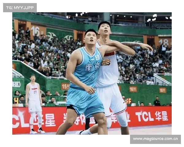 1V1师徒对决杜锋“心软”,曾繁日暴扣得手赢下比赛却还要跳舞 1V1师徒对决杜锋“心软”,曾繁日暴扣得手赢下比赛却还要跳舞